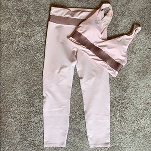 Fabletics x Demi Lovato 2 piece